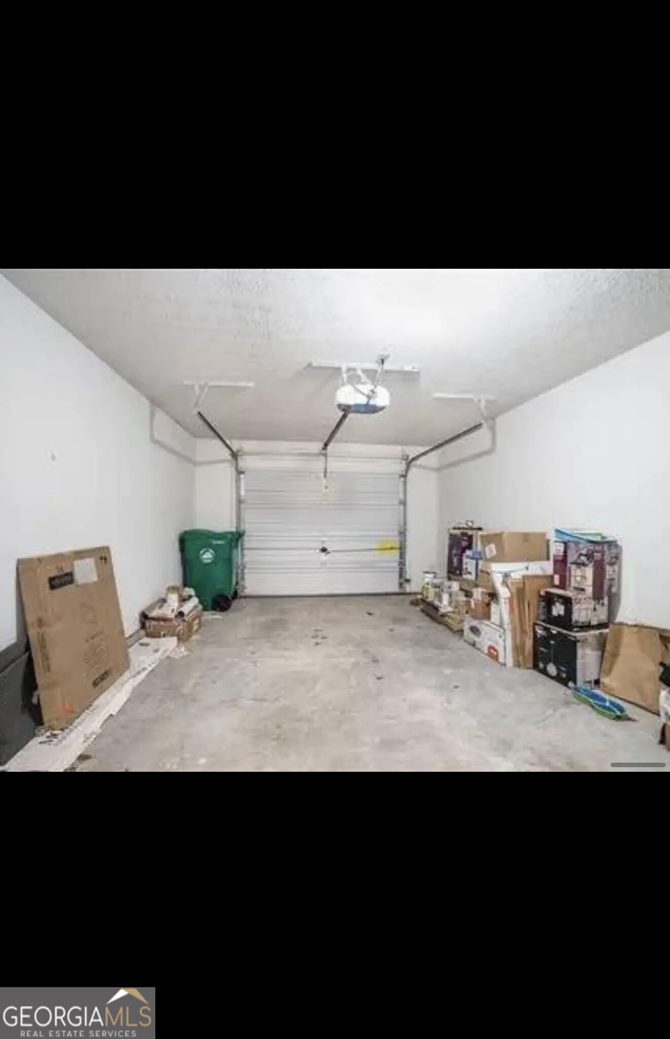 5563 Windfall Lane Property Photo 5