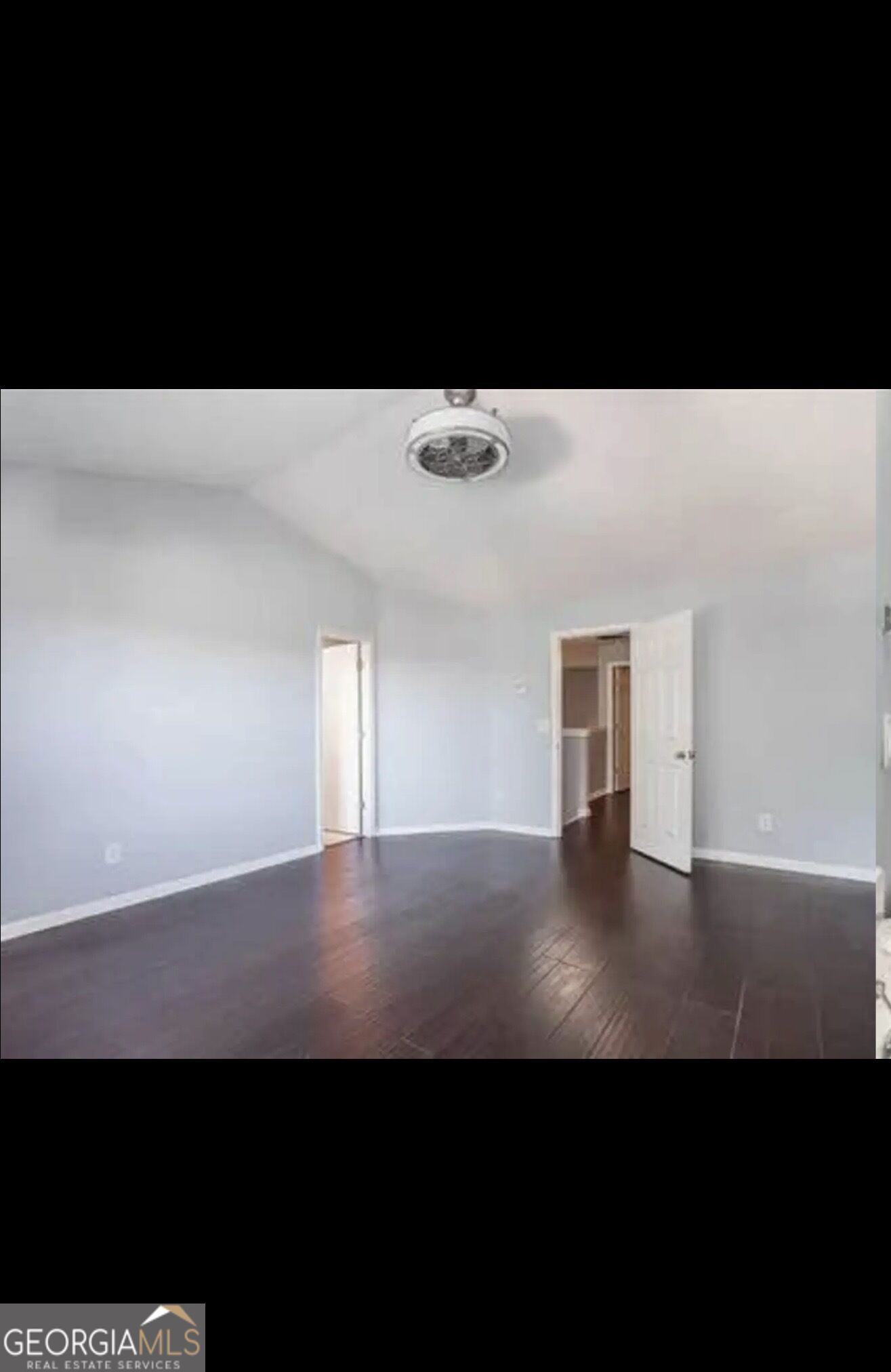5563 Windfall Lane Property Photo 15