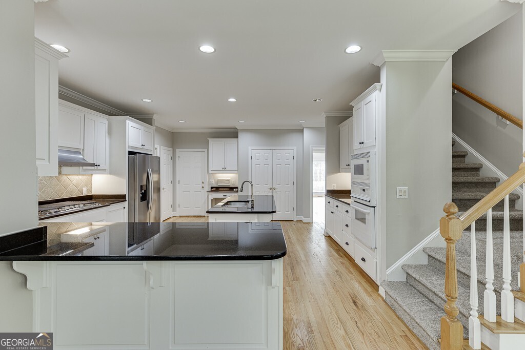 9345 Riverclub Parkway Property Photo 13
