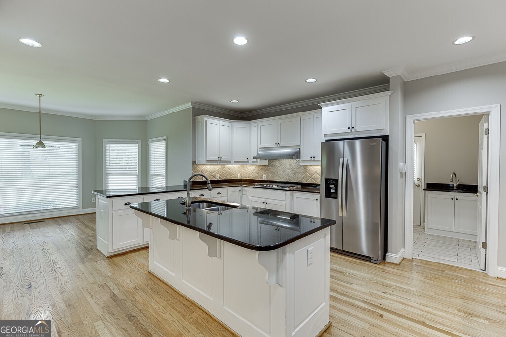 9345 Riverclub Parkway Property Photo 15