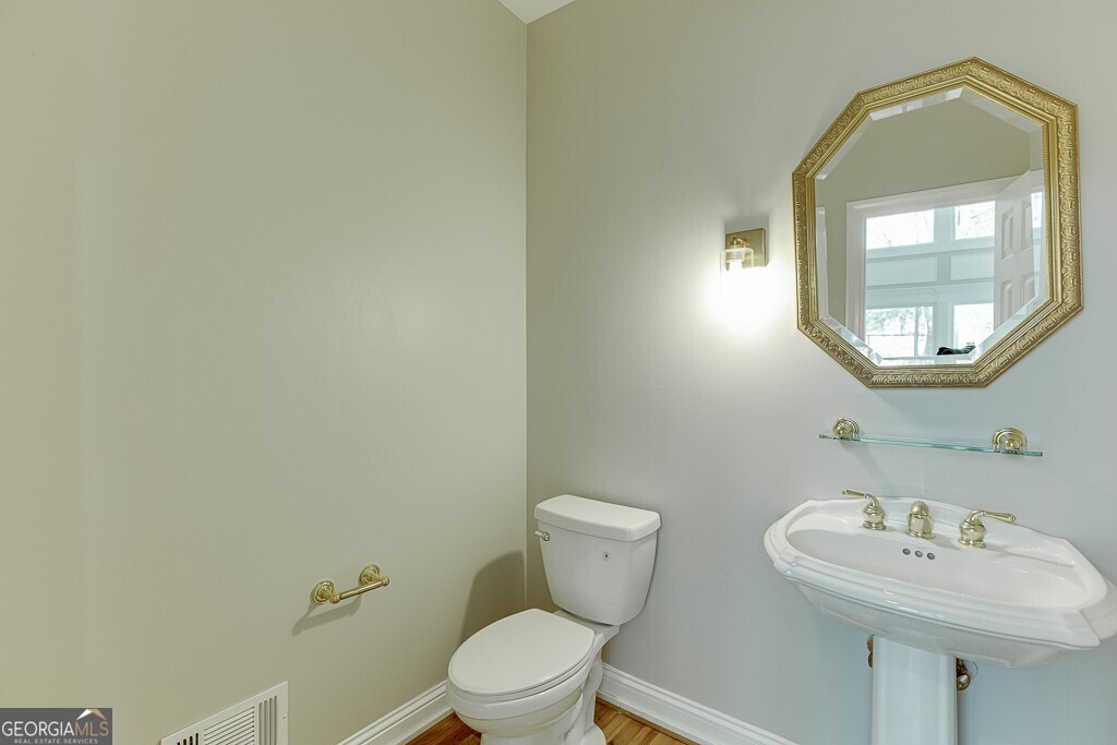 9345 Riverclub Parkway Property Photo 20