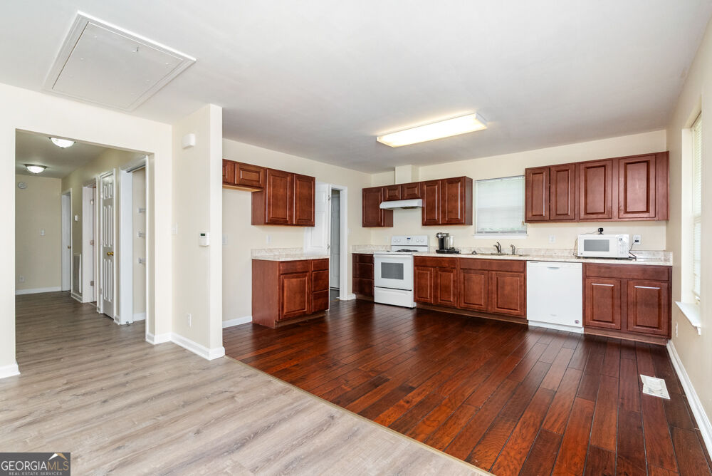 731 Shi Place Property Photo 11
