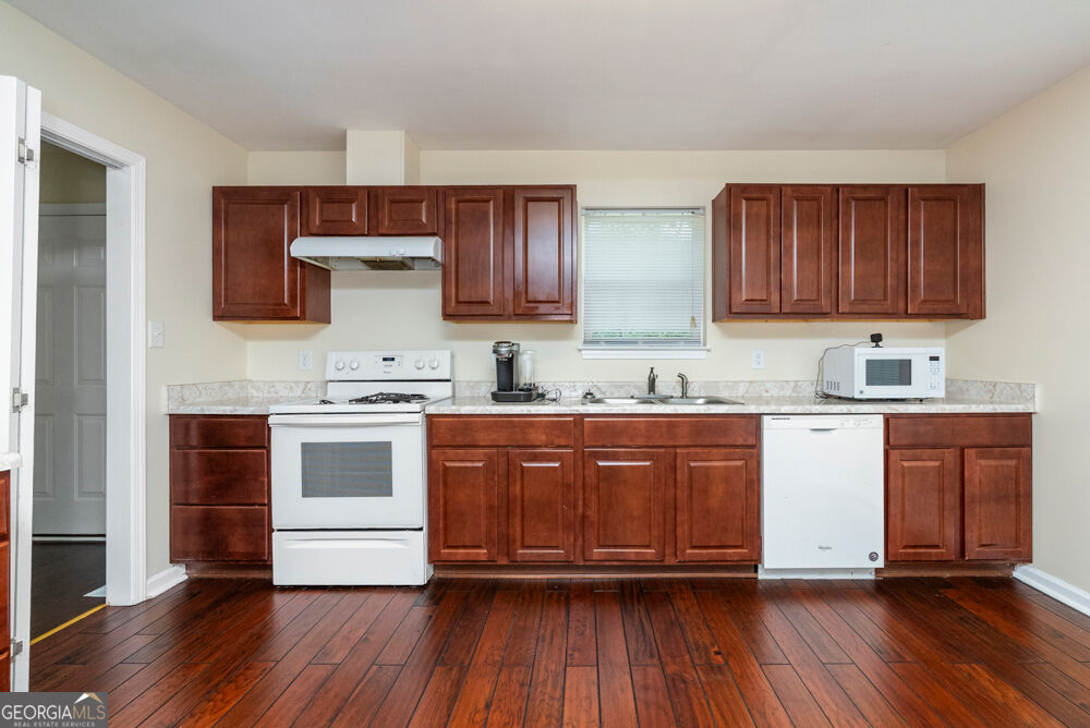 731 Shi Place Property Photo 12