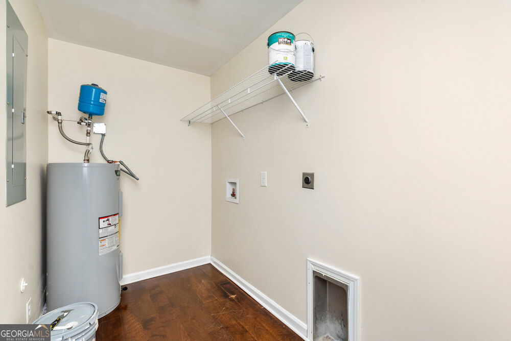 731 Shi Place Property Photo 14