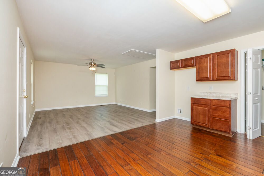 731 Shi Place Property Photo 17