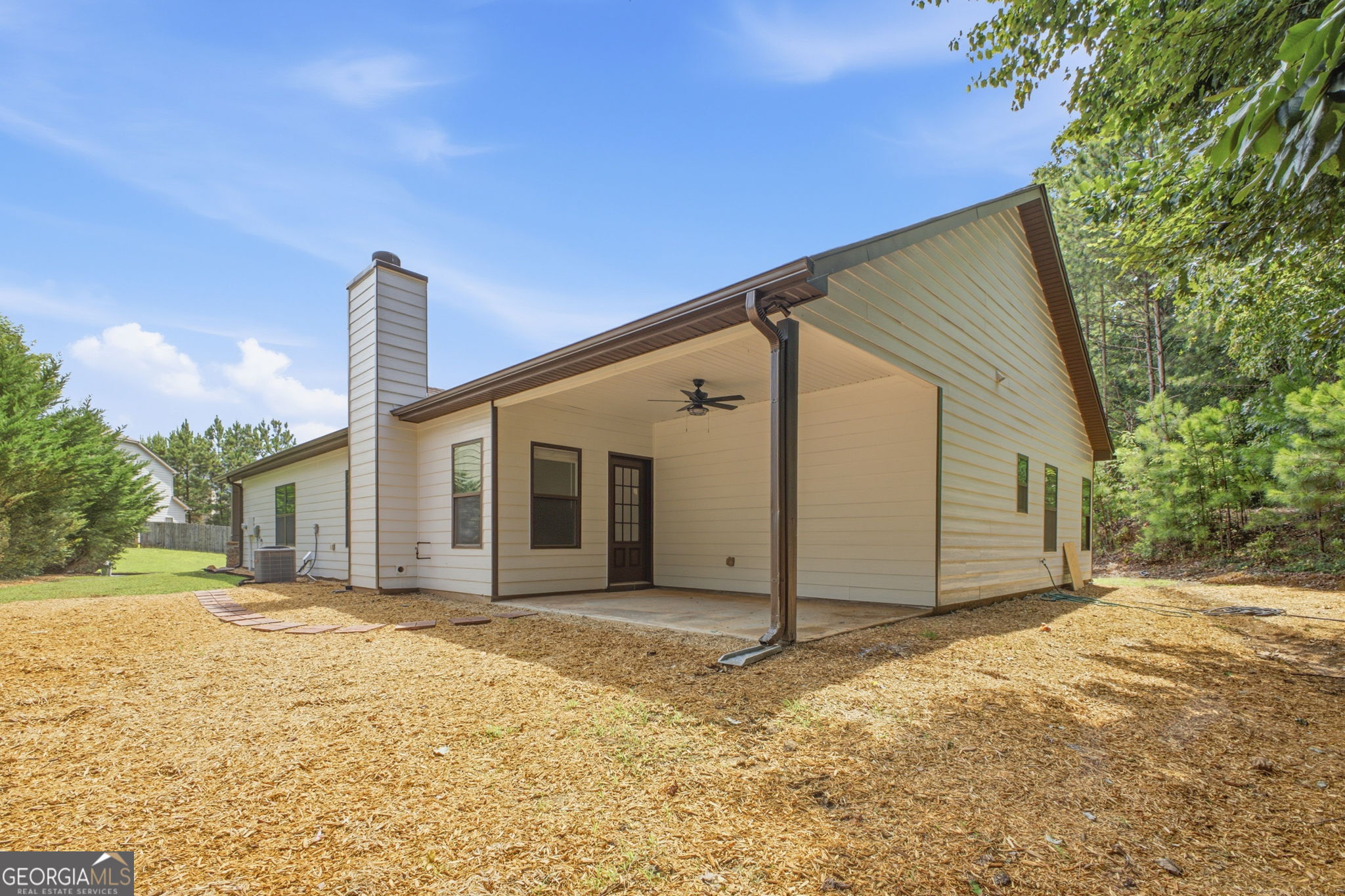 752 Stable View Loop Property Photo 35