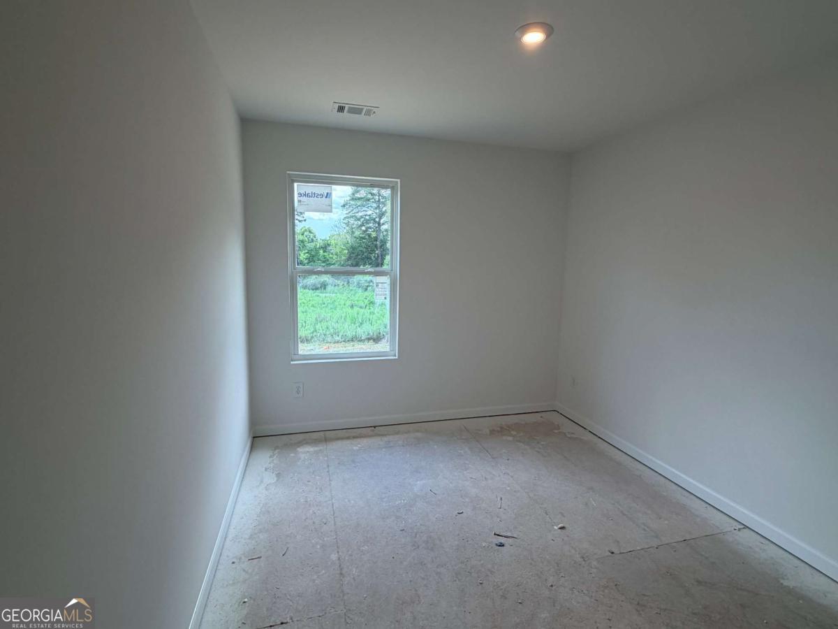 325 Rolling Green Road Property Photo 10