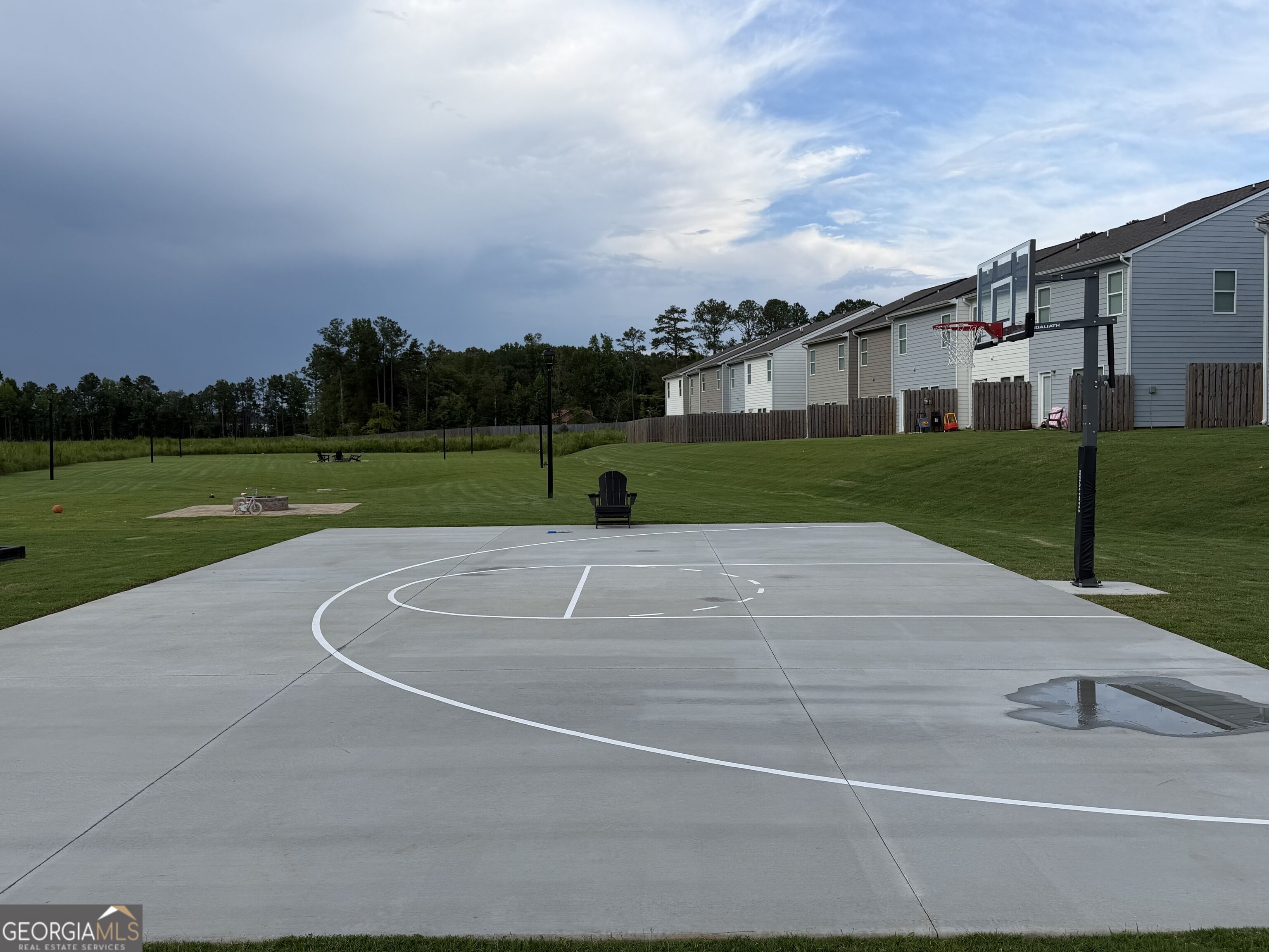 325 Rolling Green Road Property Photo 12
