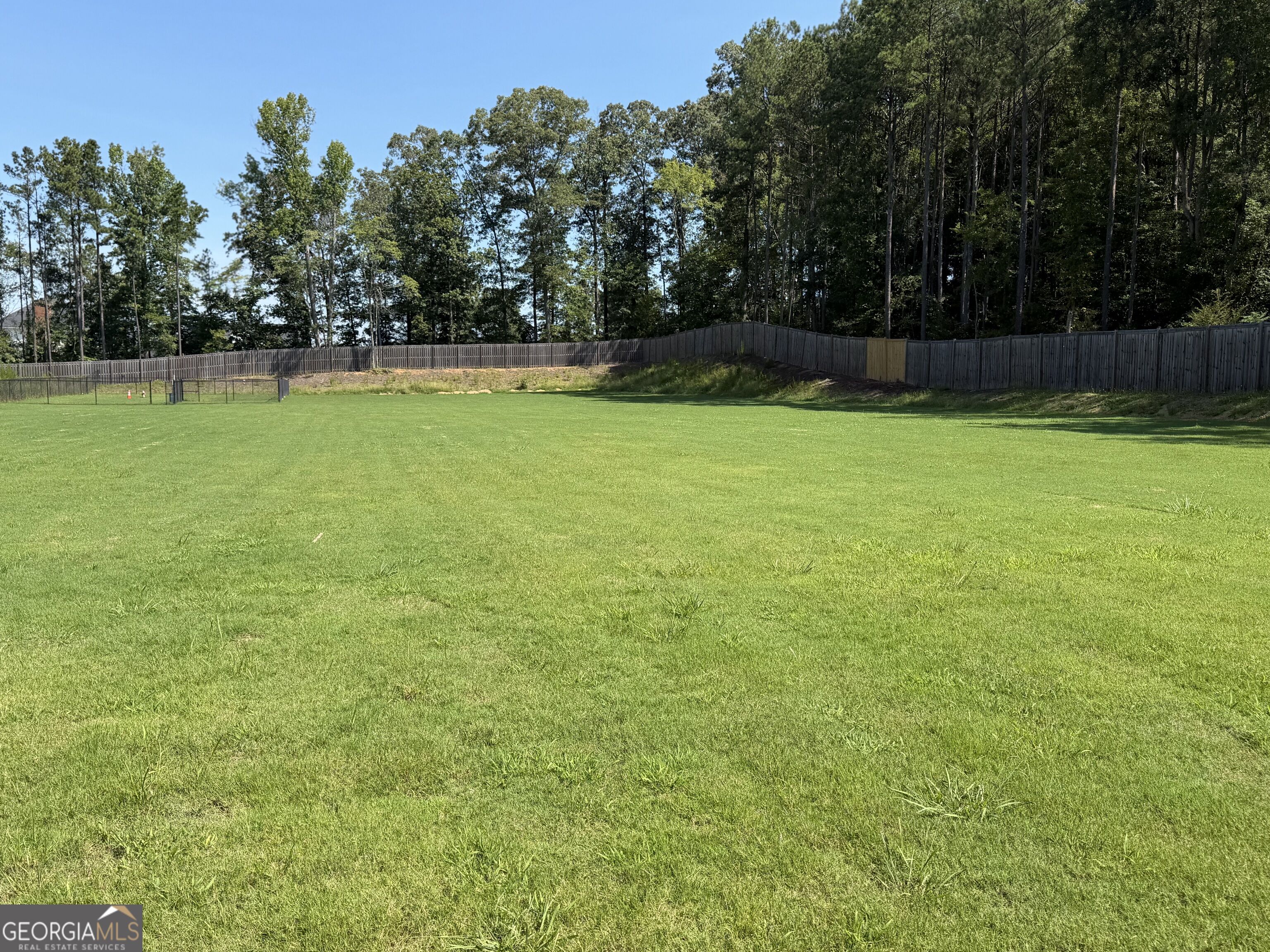 325 Rolling Green Road Property Photo 16