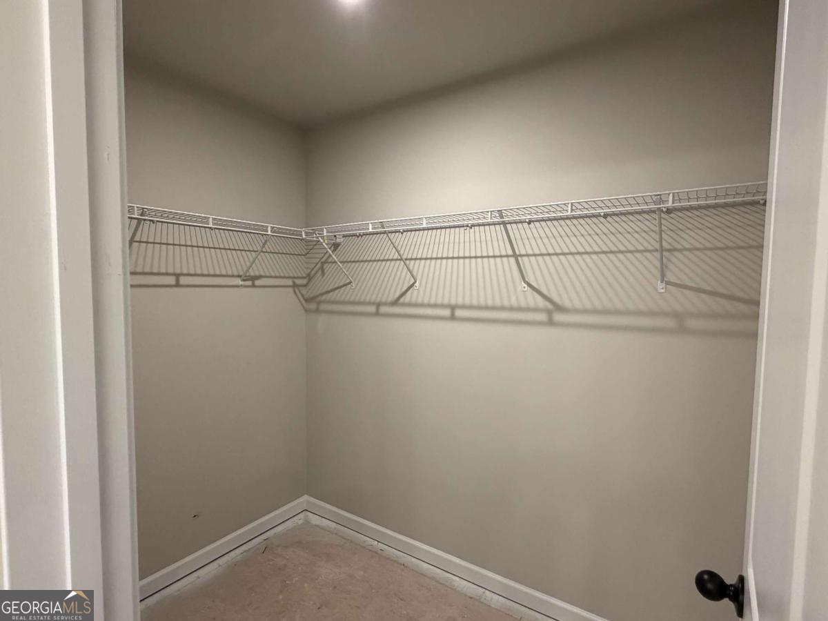 329 Rolling Green Road Property Photo 10