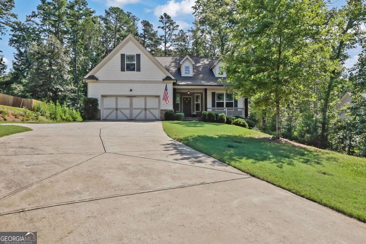8130 Calloway Club Drive Property Photo 1