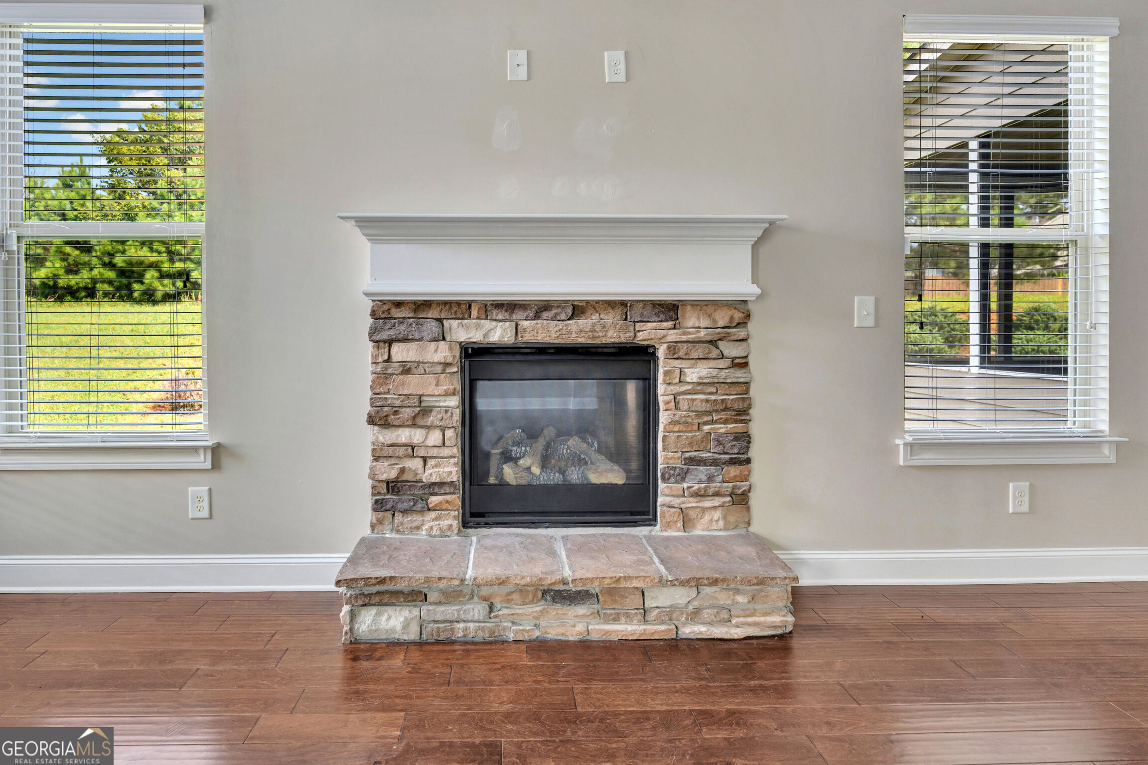 910 Southfork Drive Property Photo 14