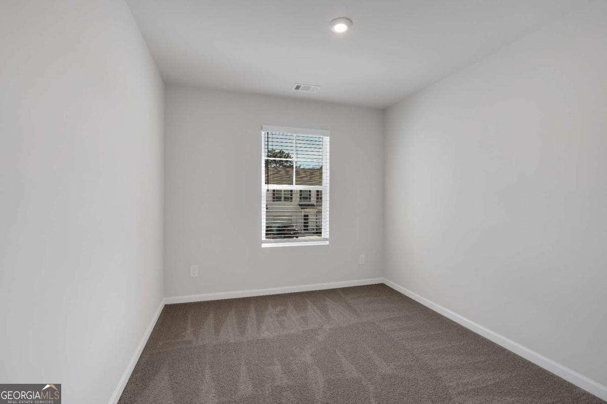 105 Village Green Drive # 171 Property Photo 13