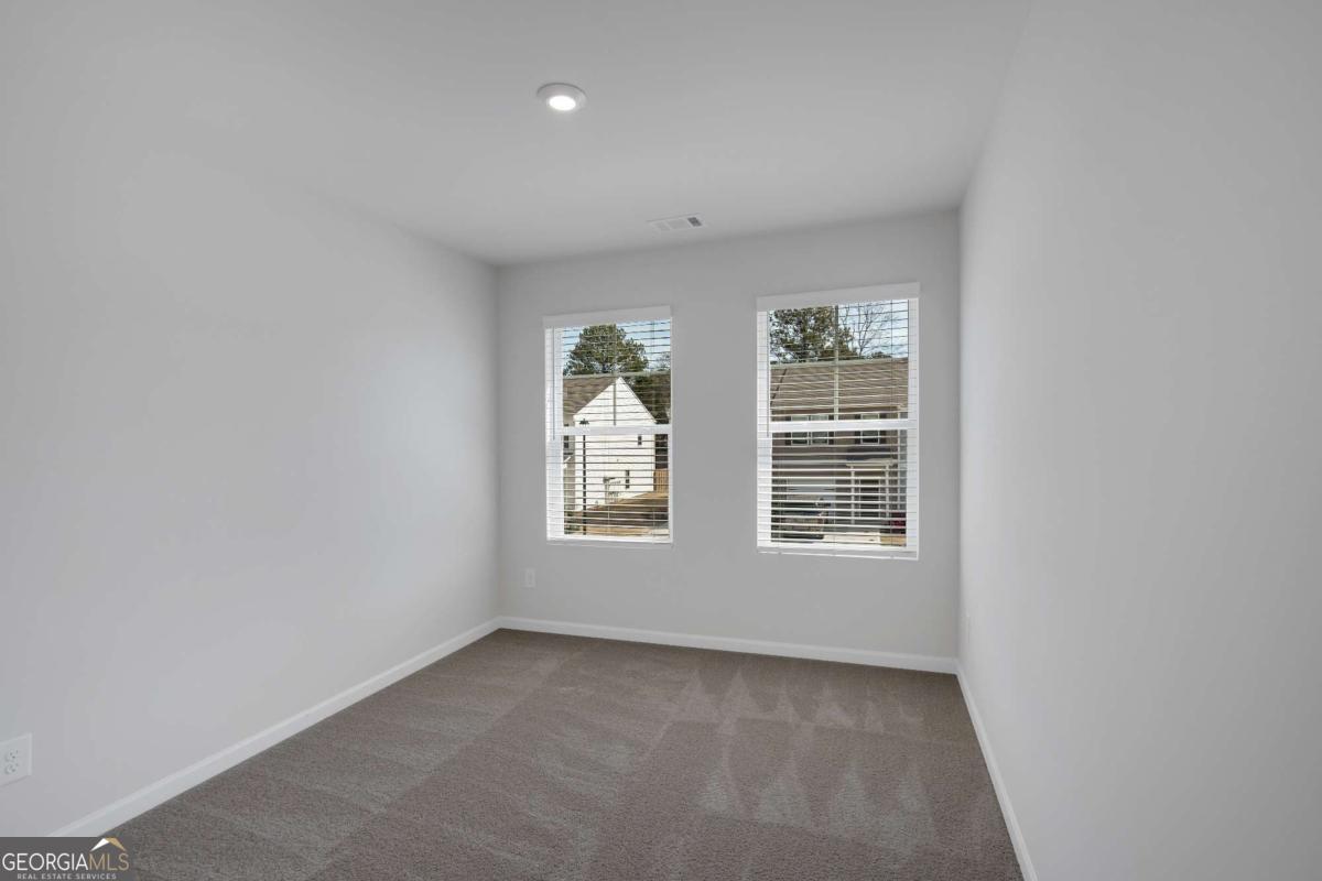 105 Village Green Drive # 171 Property Photo 14