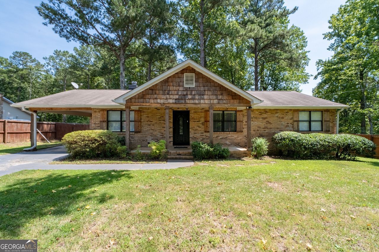 1382 Cave Springs Road Property Photo 1