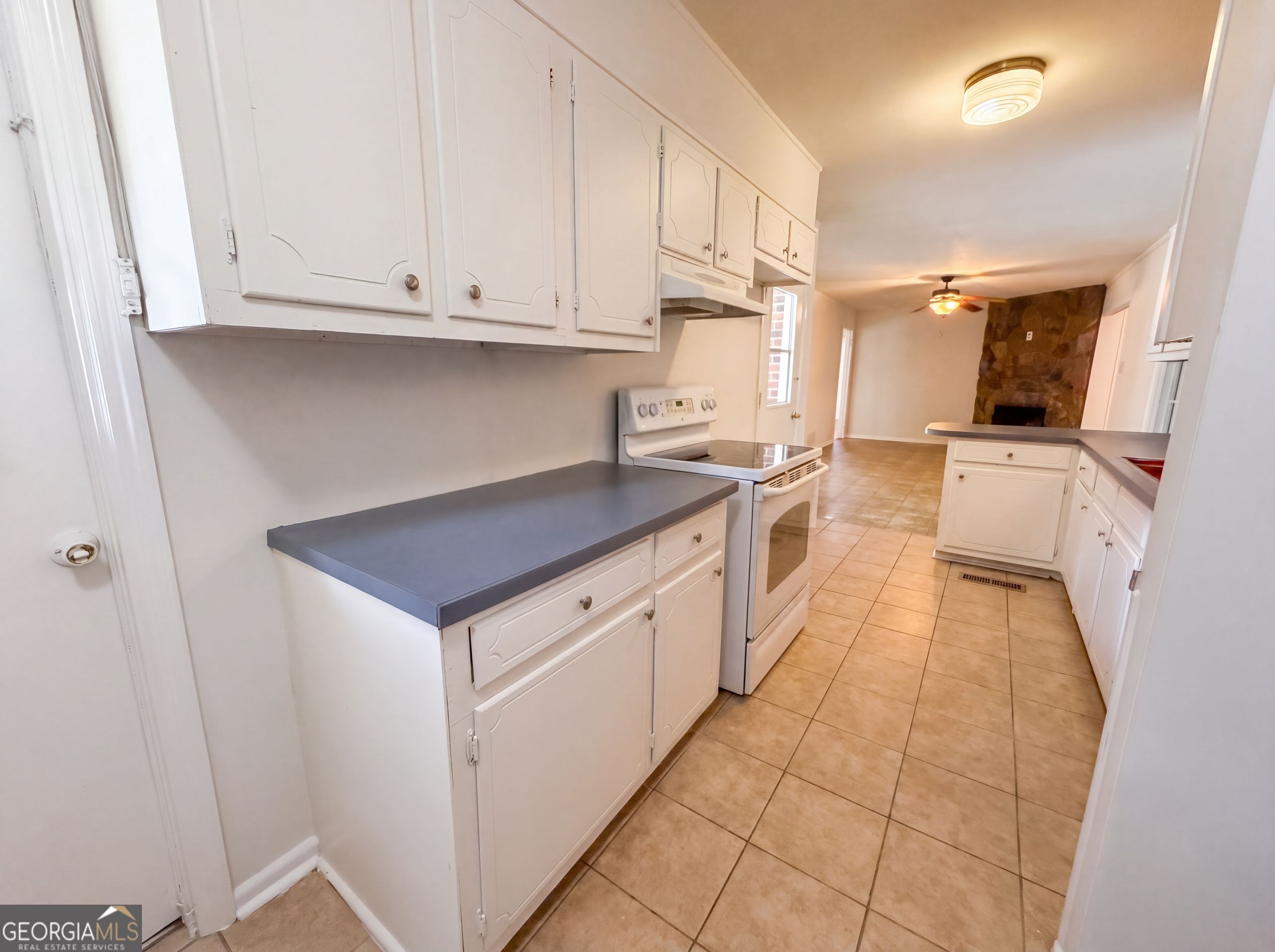 1276 Robin Road Ne Property Photo 2