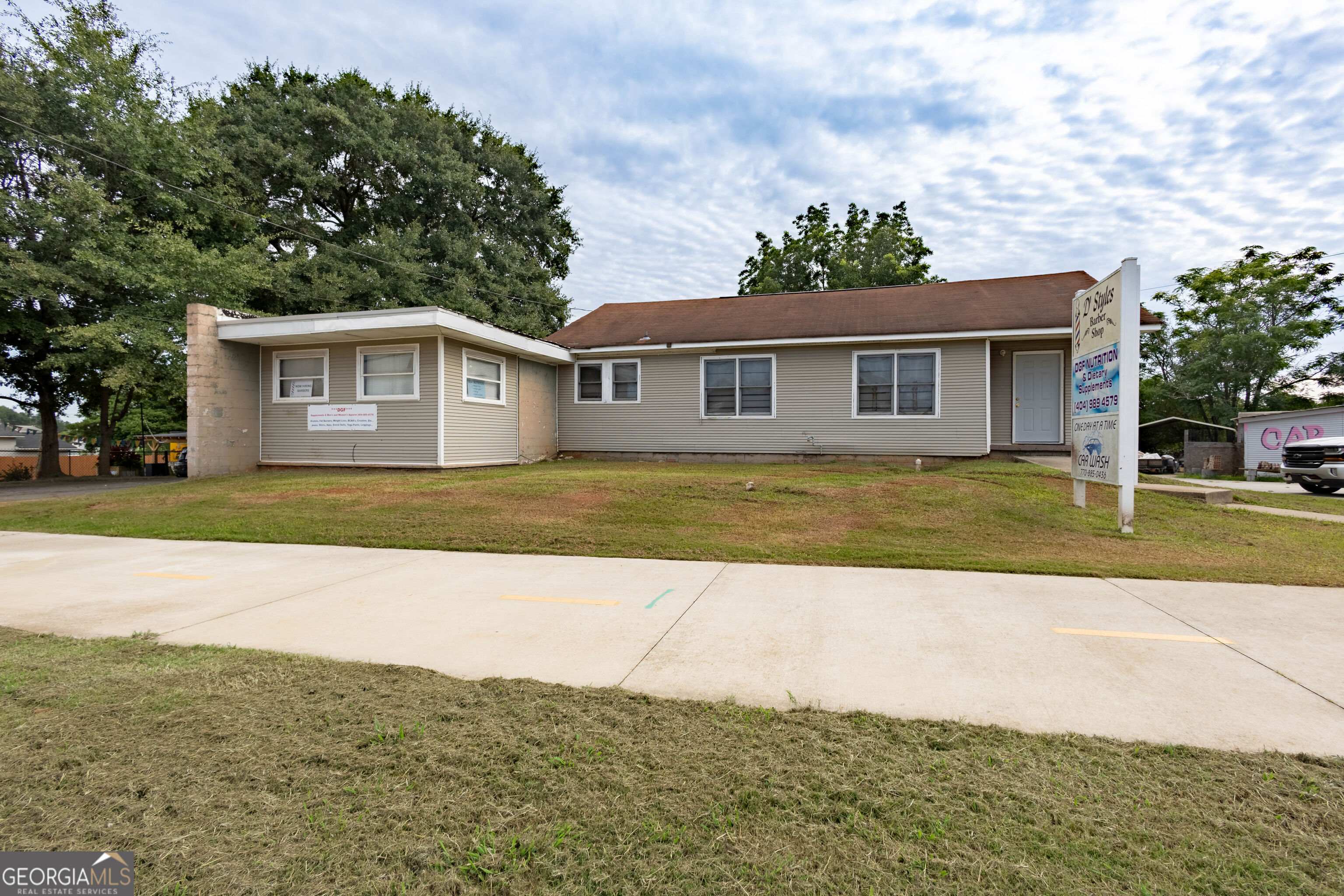 943 Alabama Street Property Photo 1
