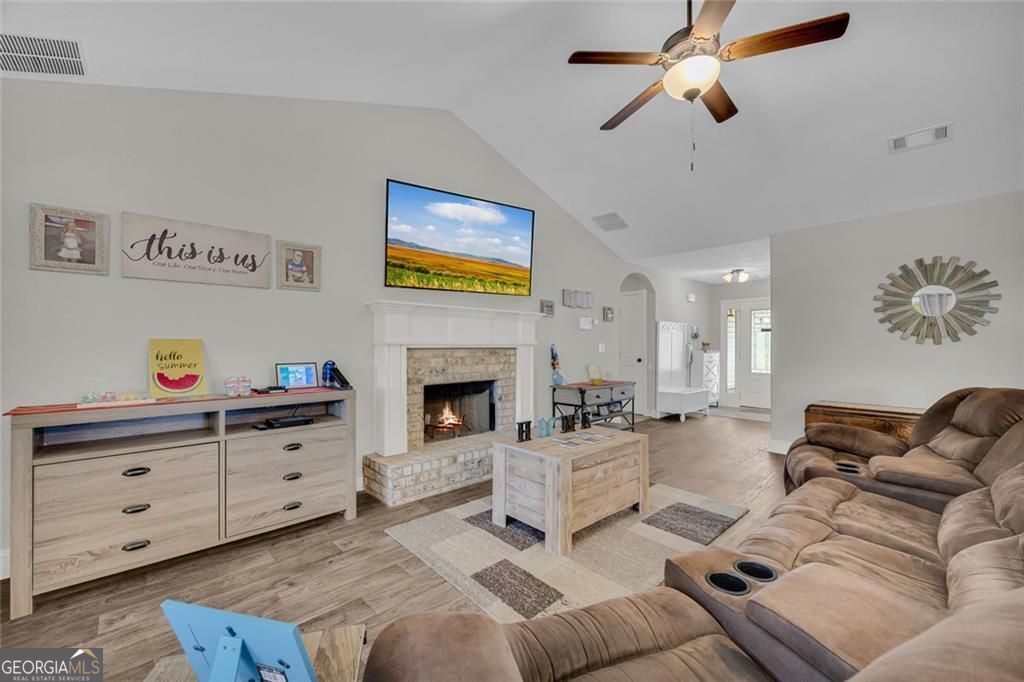 733 River Mist Circle Property Photo 4