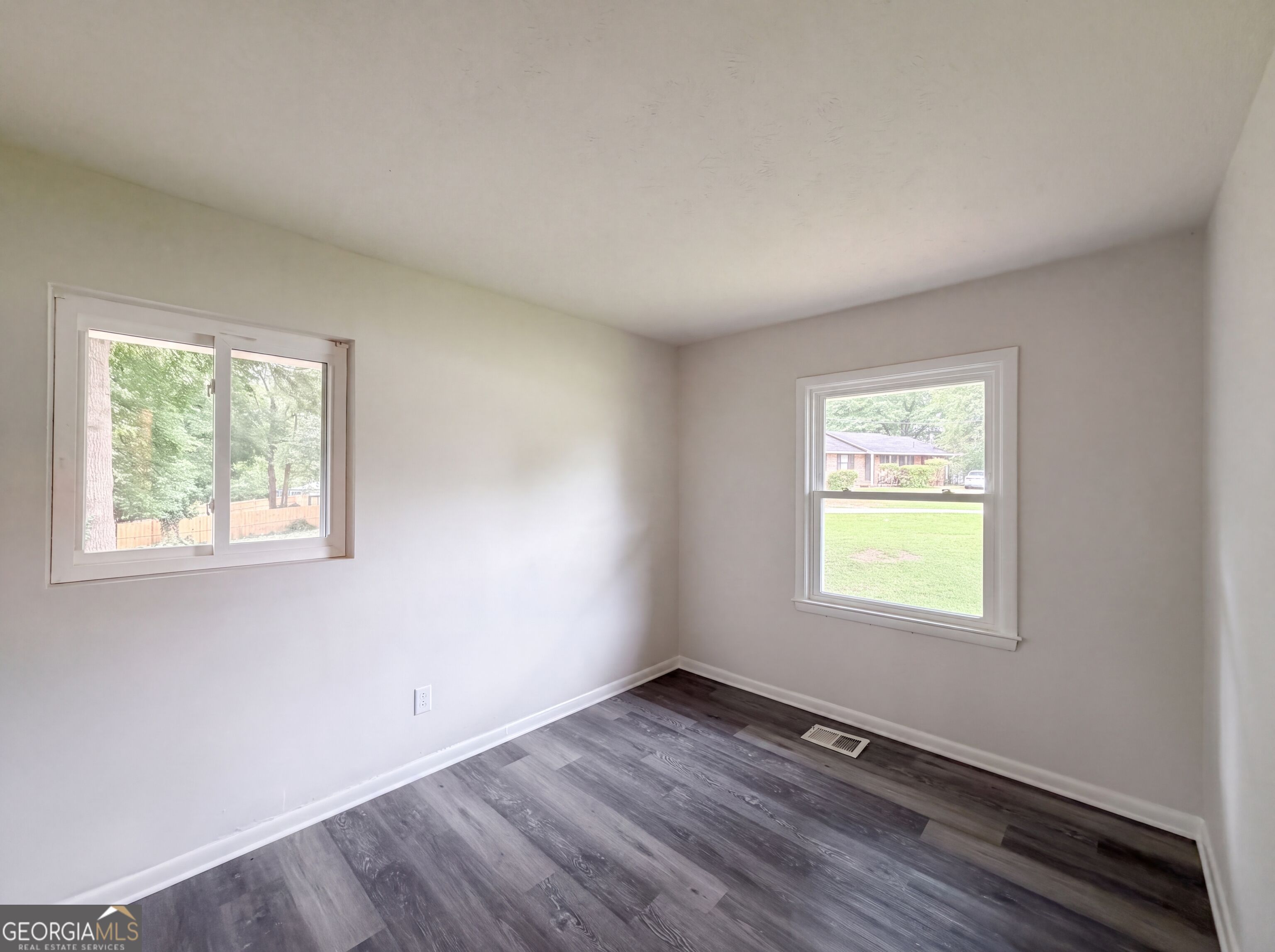 6970 Mary Court Property Photo 11