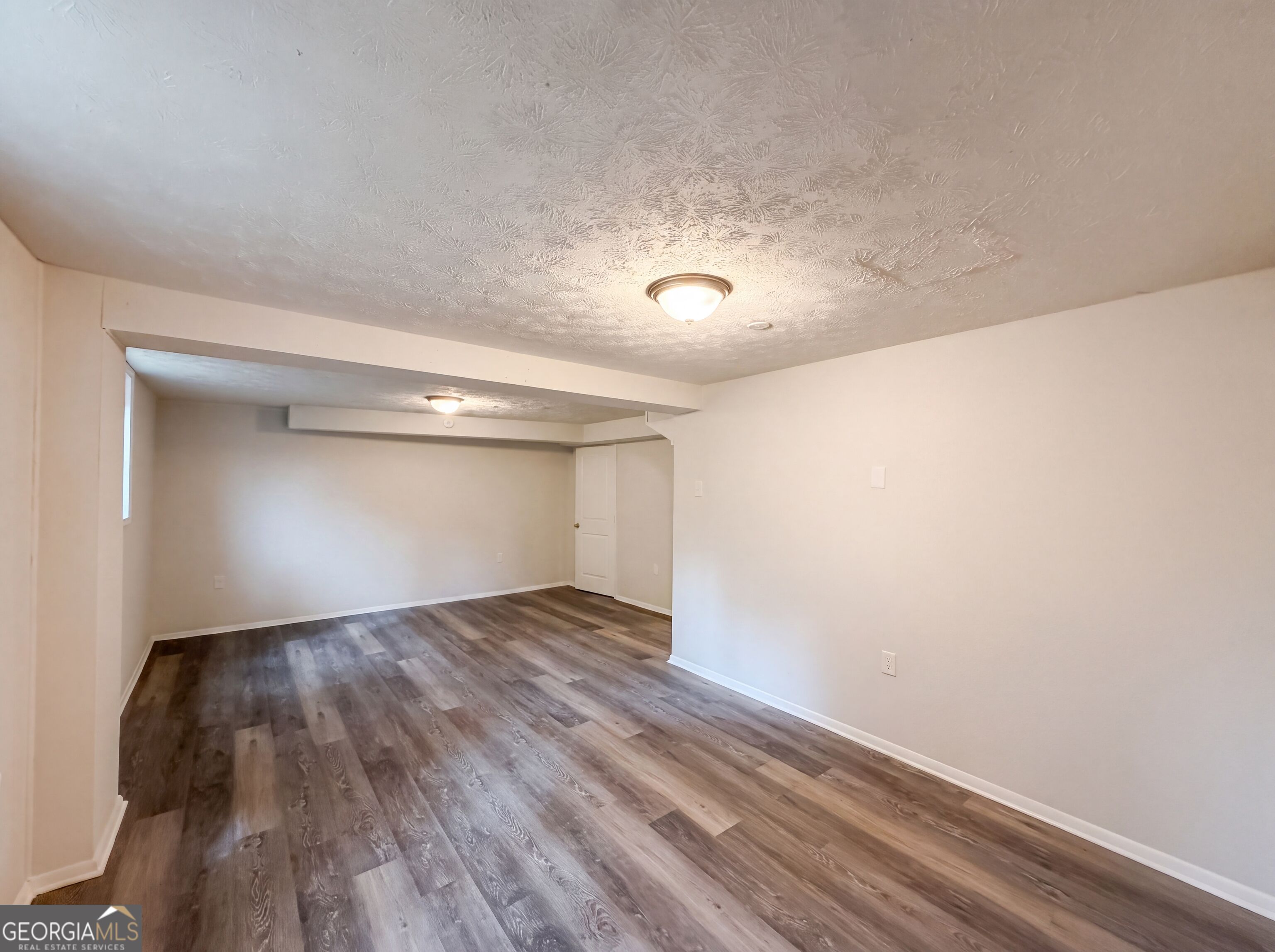 6970 Mary Court Property Photo 17