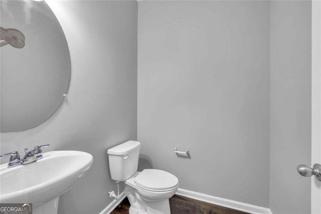 121 Escalade Drive Property Photo 7
