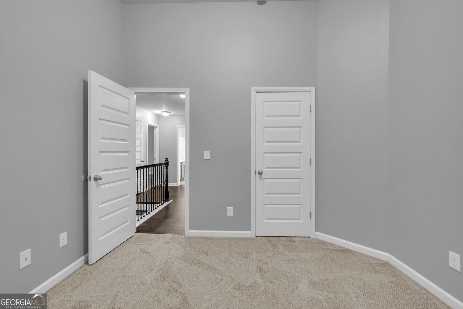 121 Escalade Drive Property Photo 16