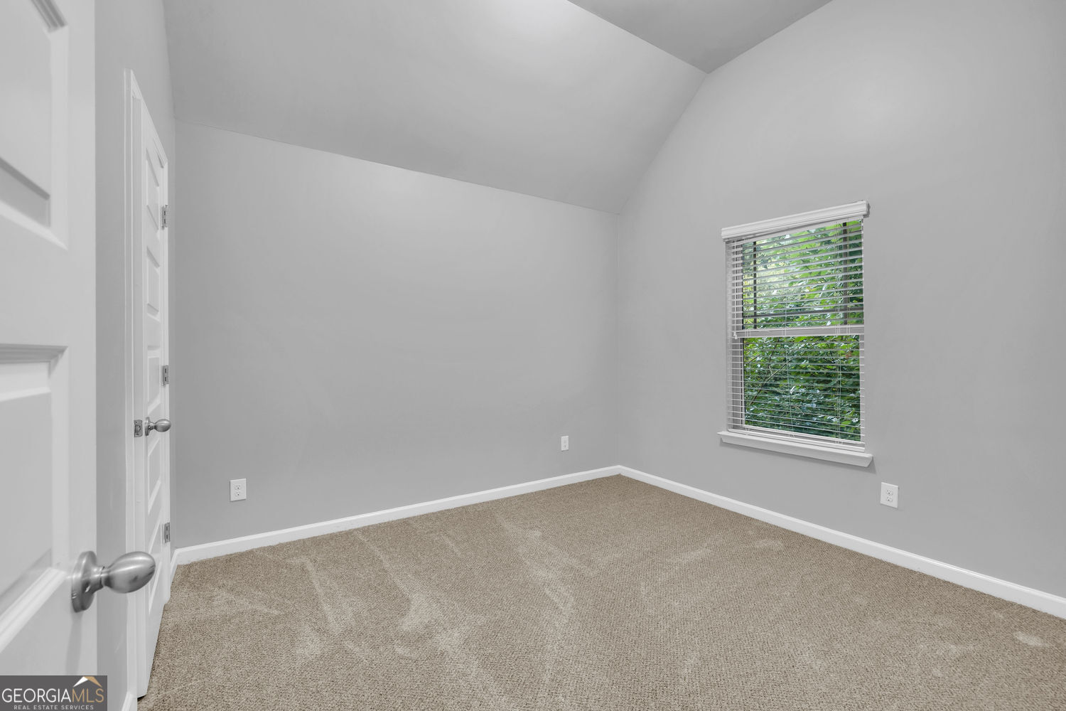 121 Escalade Drive Property Photo 18