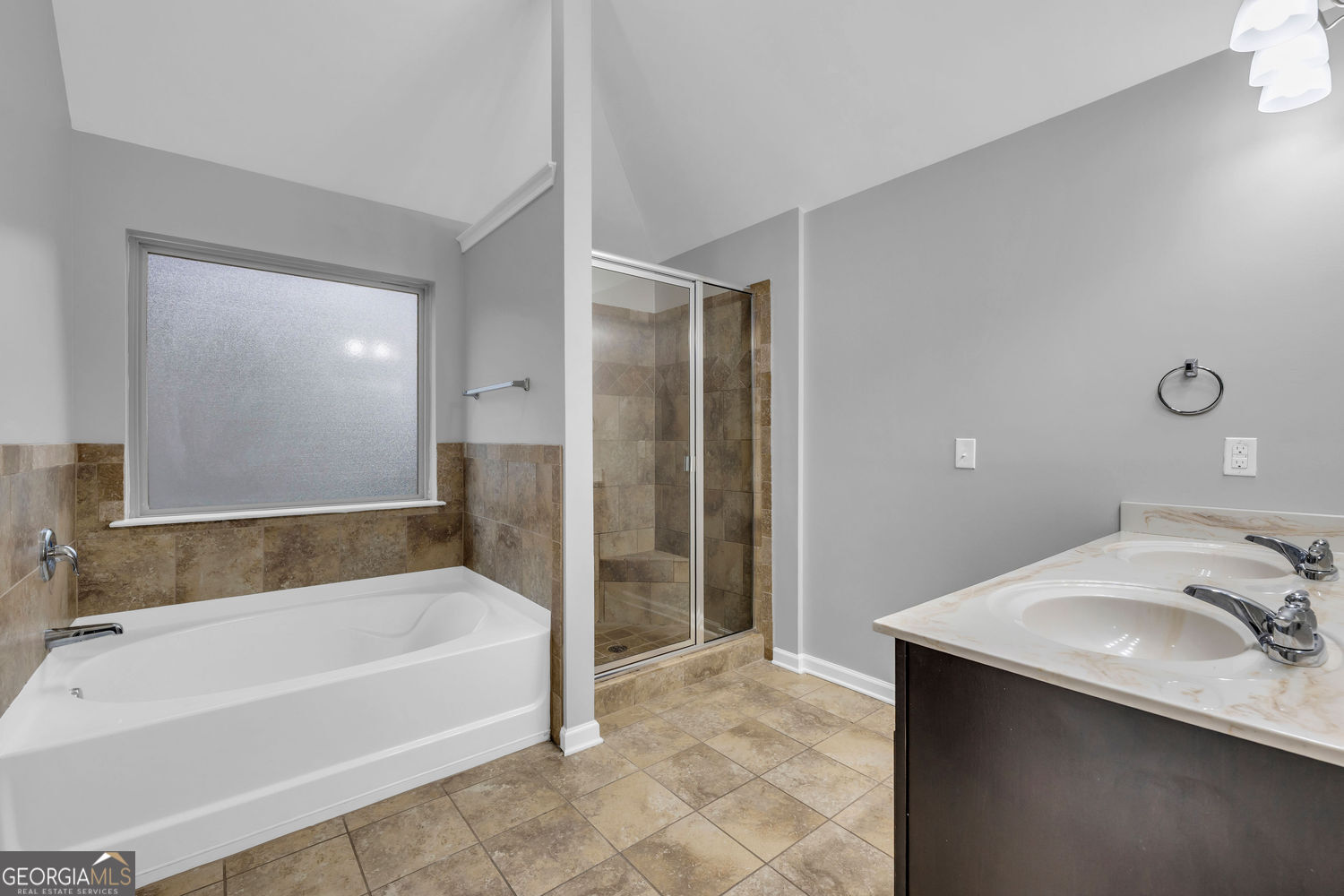 121 Escalade Drive Property Photo 23