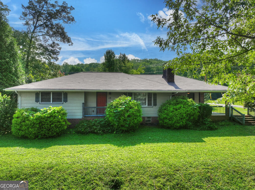 35 E Thomas Road Property Photo 1