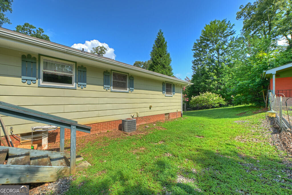 35 E Thomas Road Property Photo 13