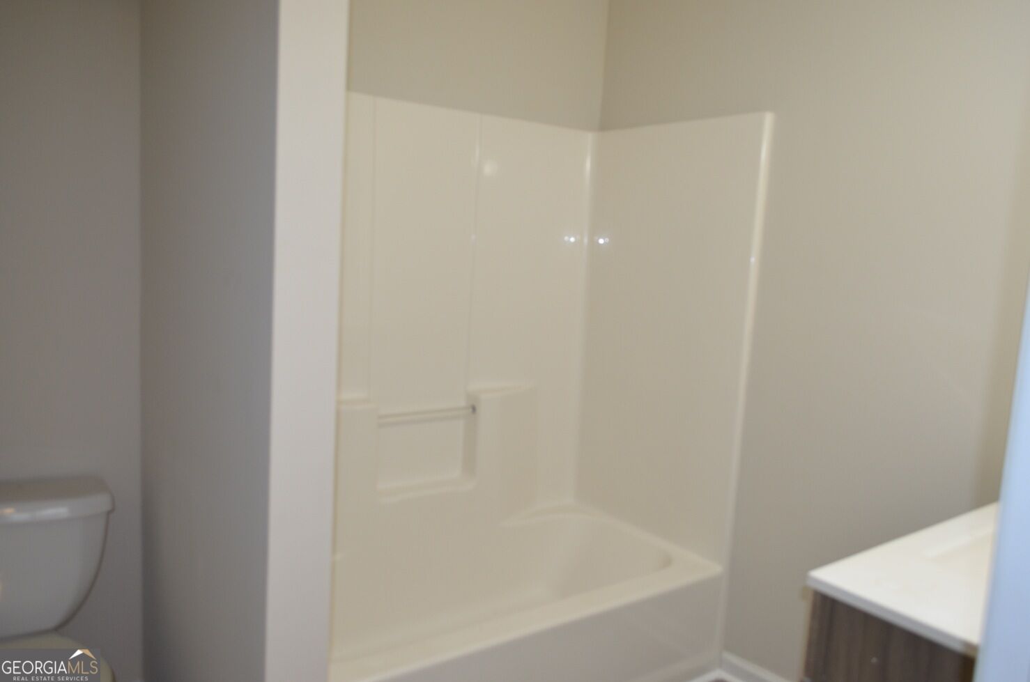 79 N Camp Drive Property Photo 11