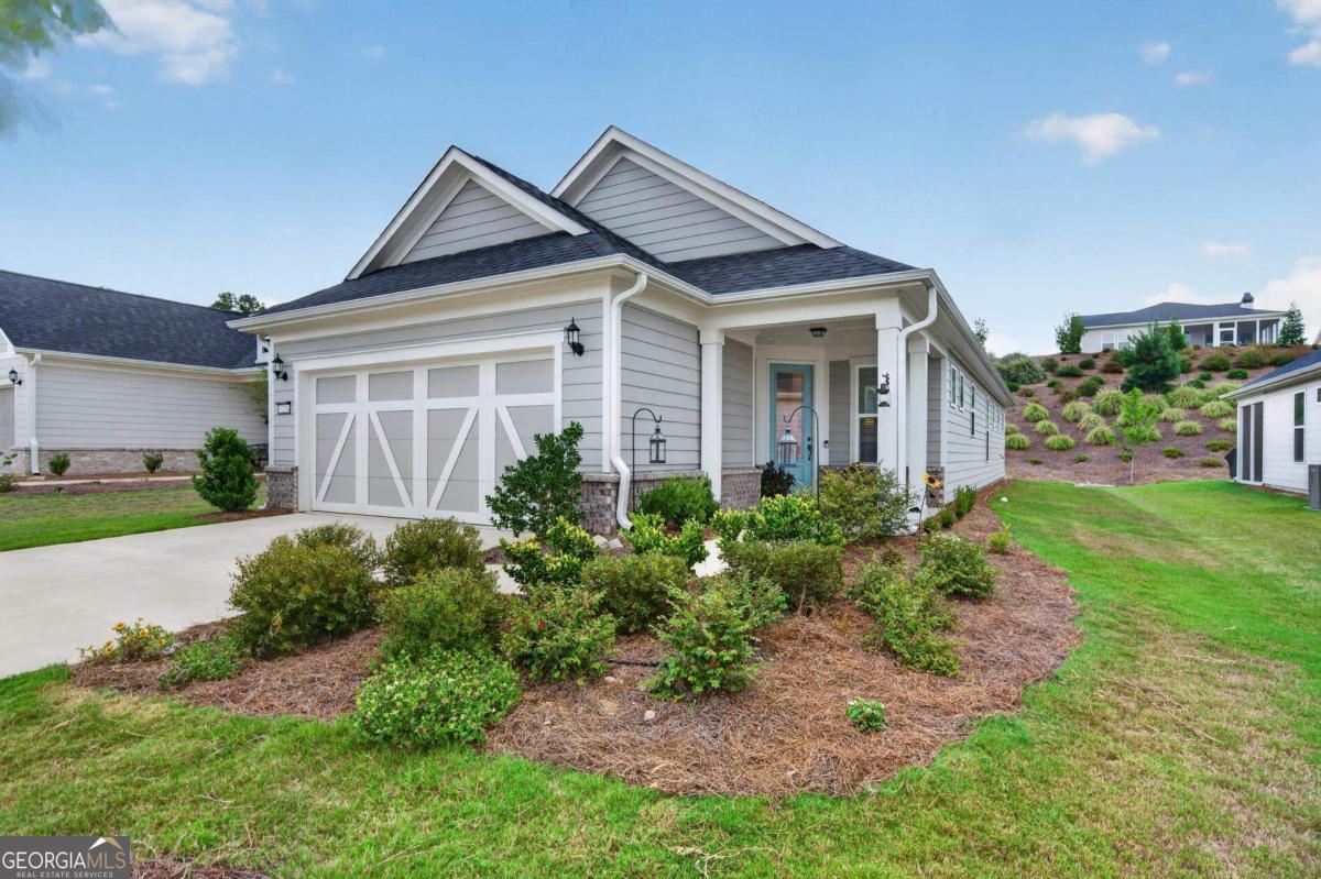 1228 Cypress Way Property Photo 1