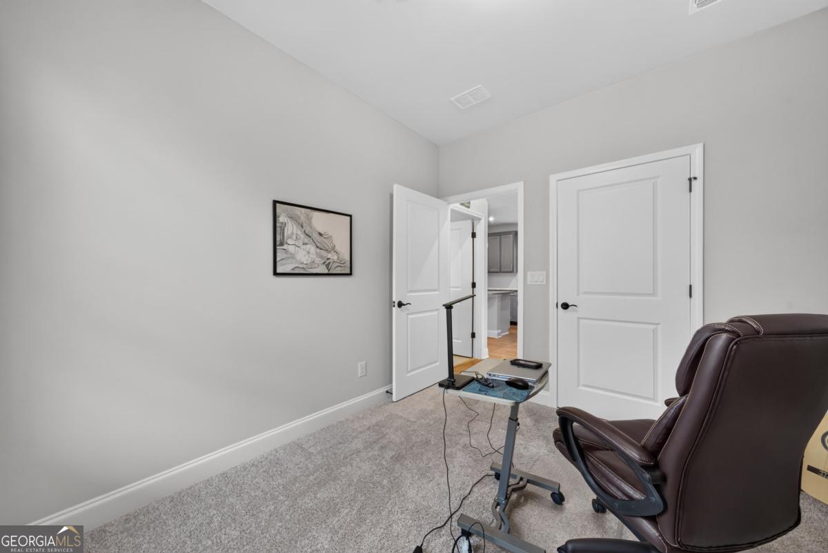 1228 Cypress Way Property Photo 29