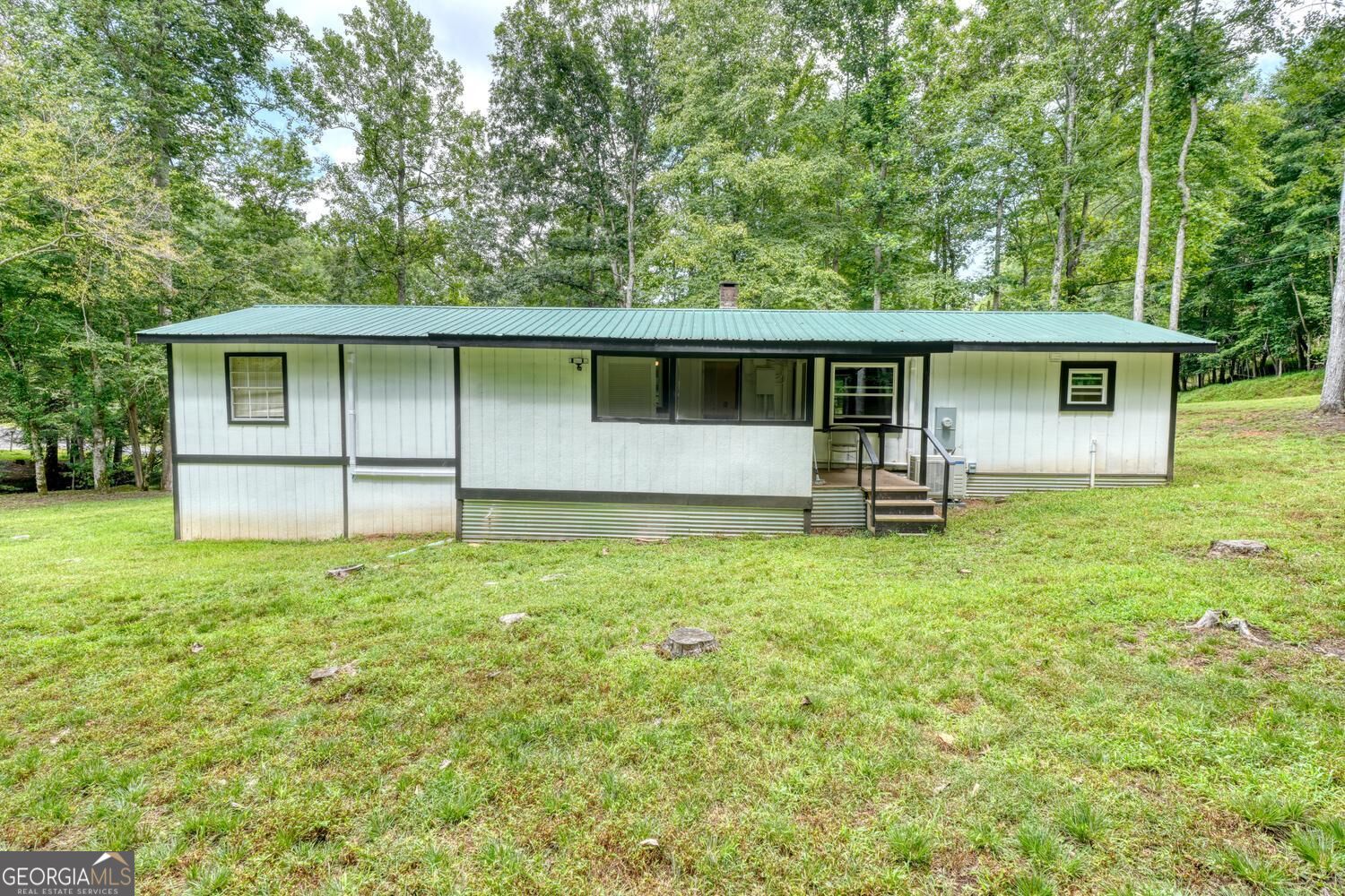 4348 White Oak Drive Property Photo 5