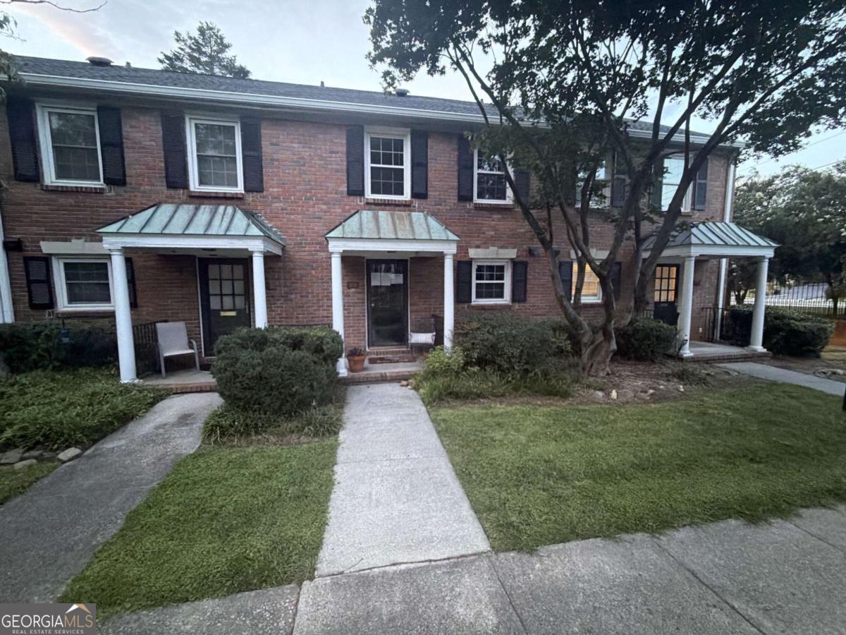 6700 Roswell Road # 33e Property Photo 1
