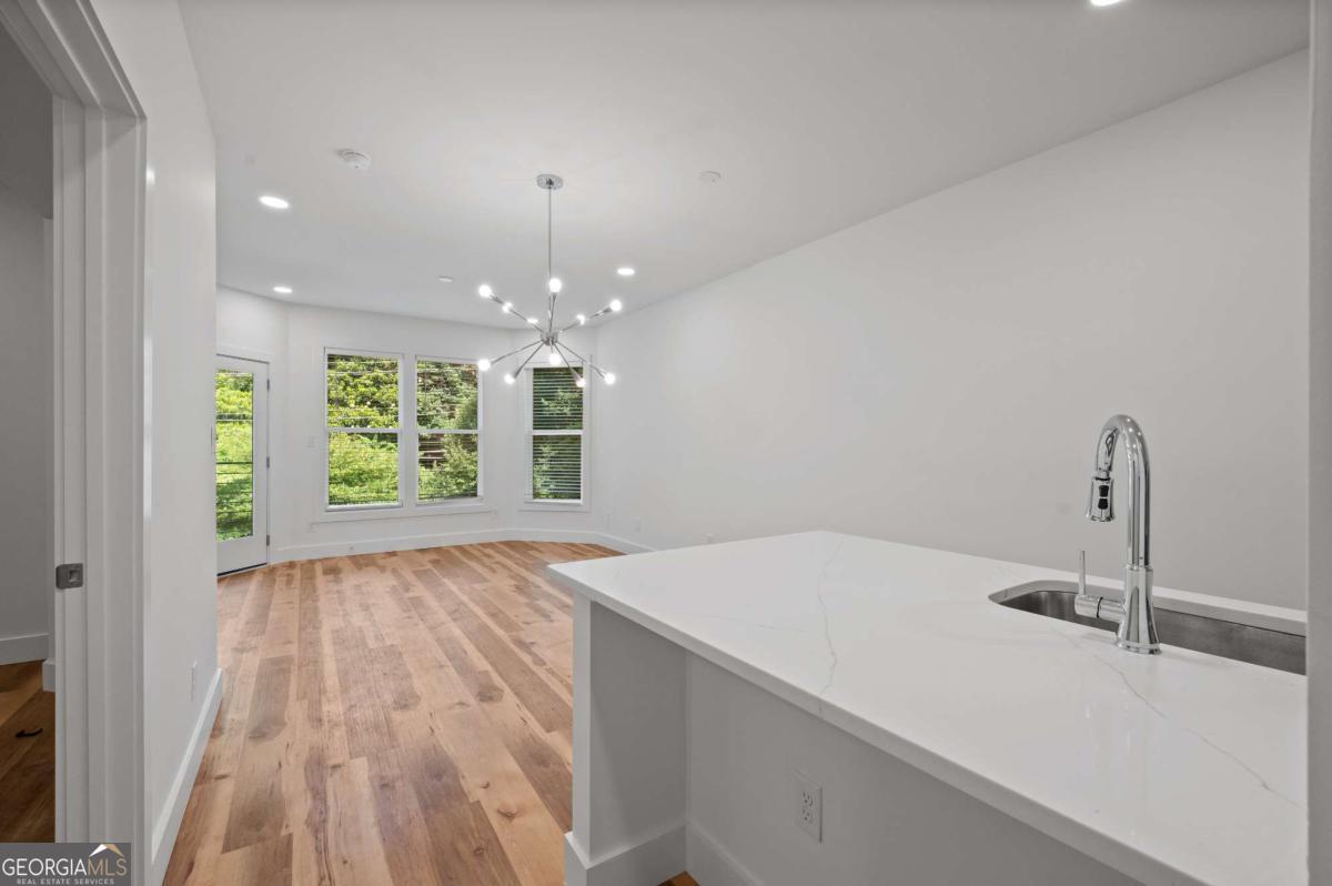 855 Piedmont Avenue Ne # 1a Property Photo 3