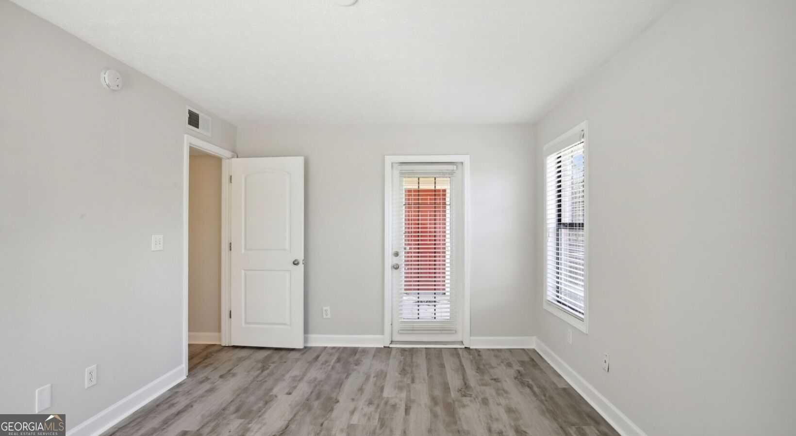100 Pinhurst Drive # 1131l Property Photo 10