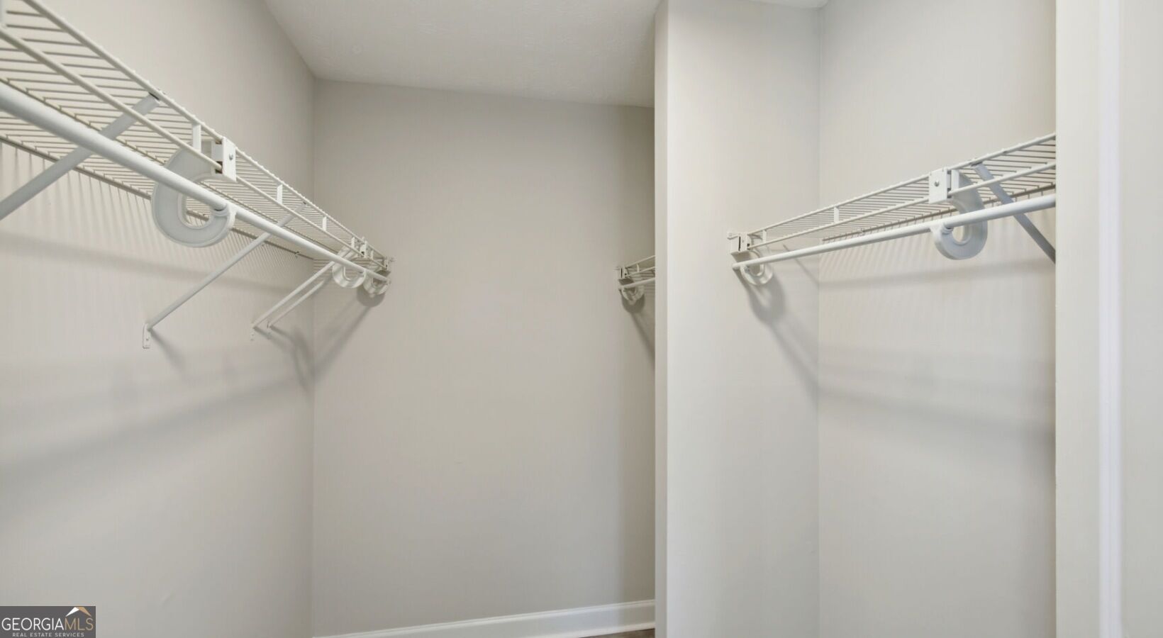 100 Pinhurst Drive # 1131l Property Photo 13
