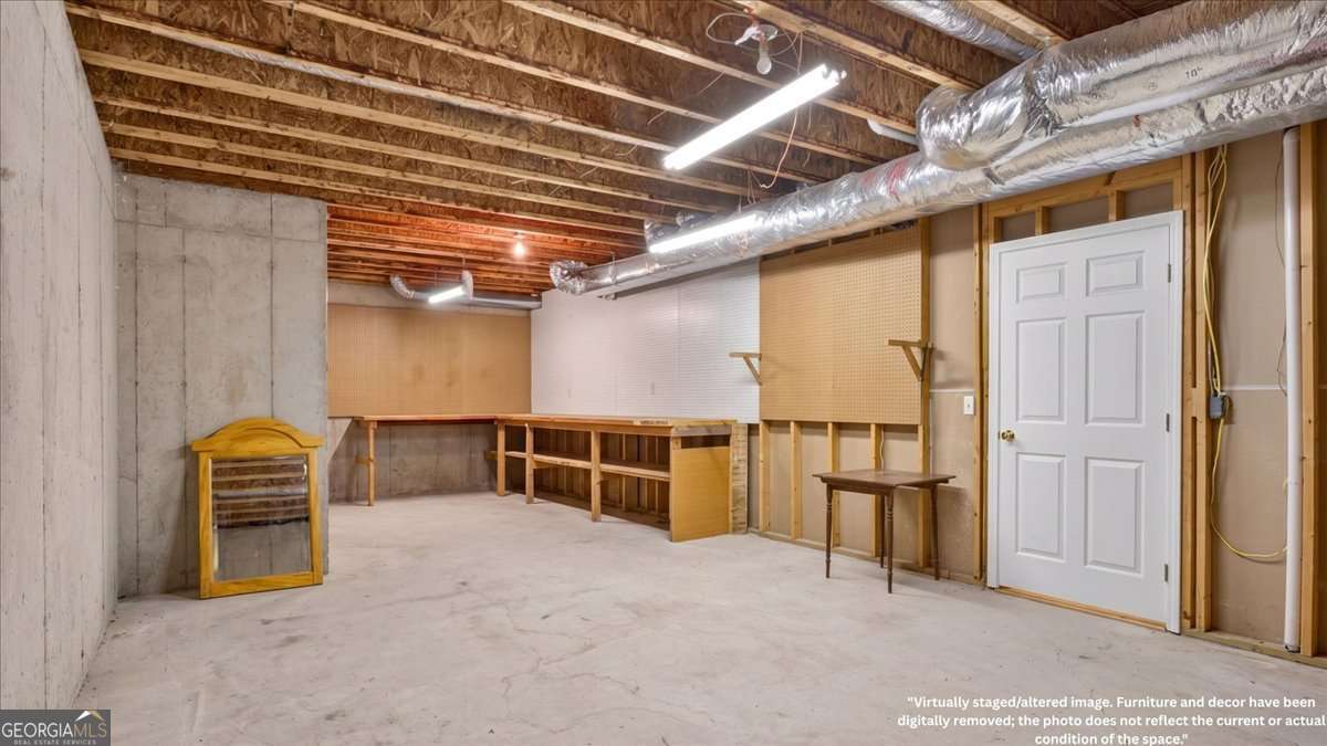 654 Oaklands Drive Property Photo 40