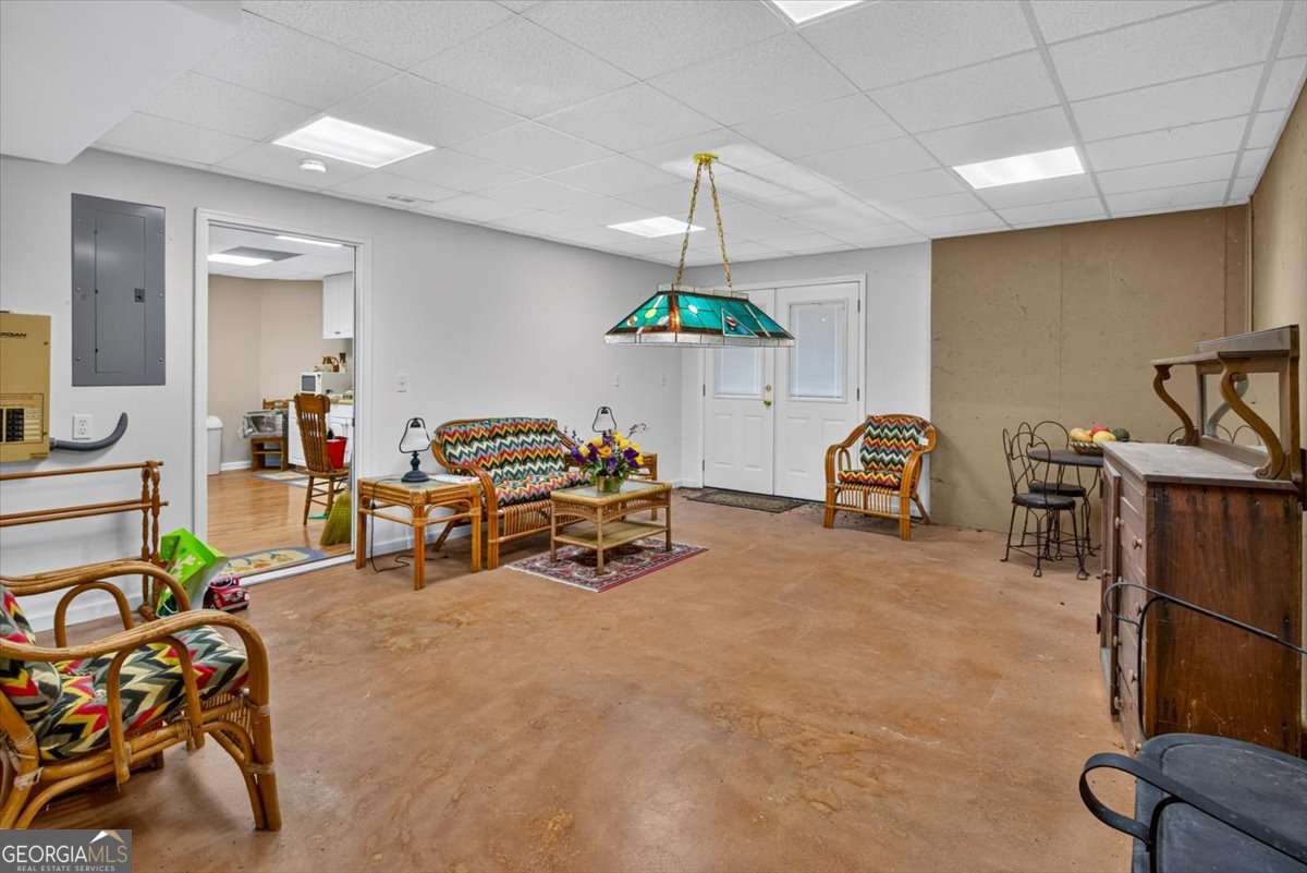 654 Oaklands Drive Property Photo 42