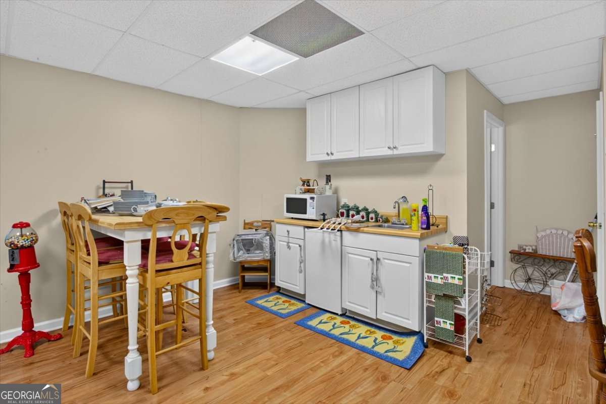 654 Oaklands Drive Property Photo 44