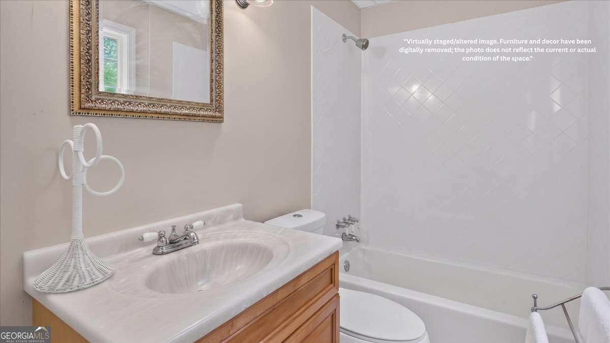 654 Oaklands Drive Property Photo 45