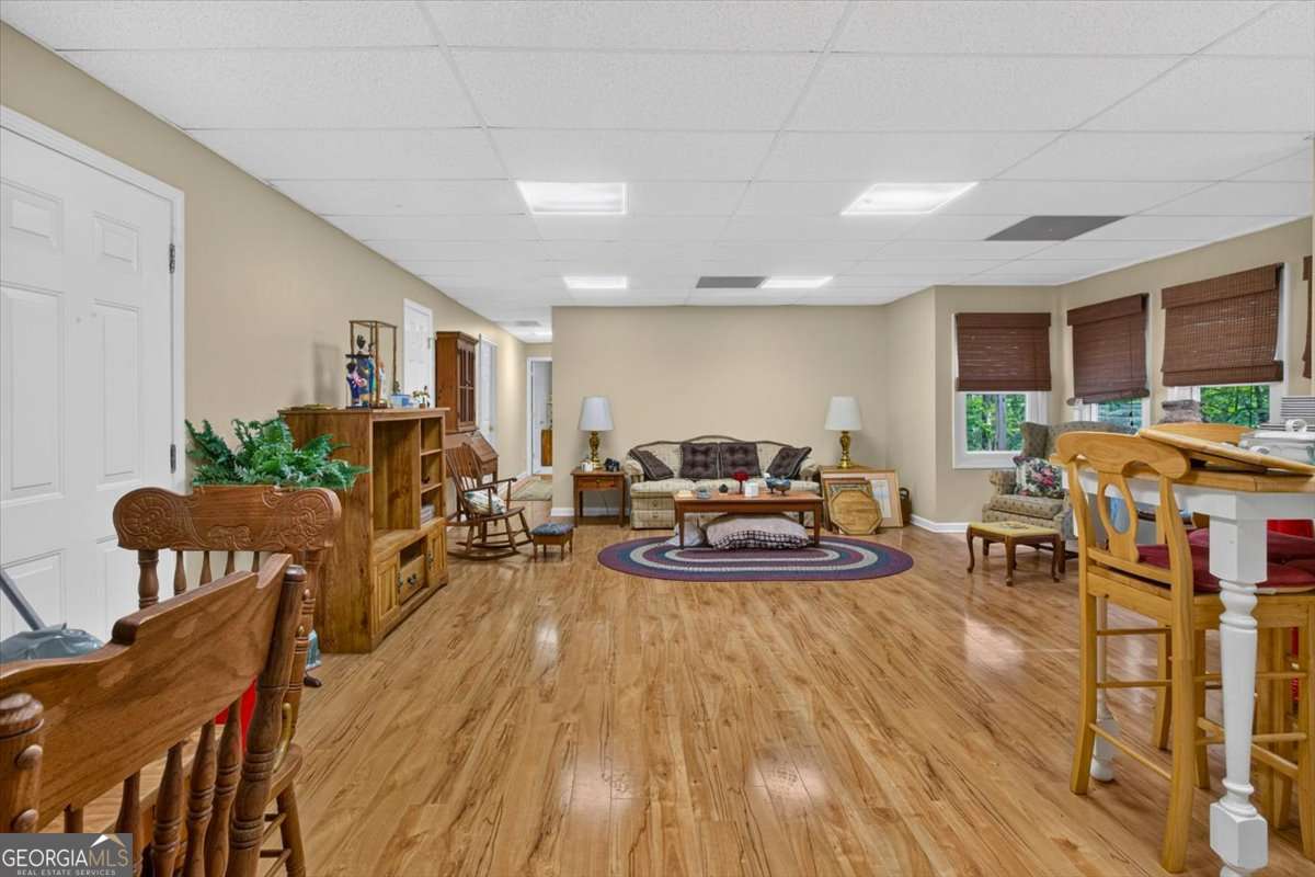 654 Oaklands Drive Property Photo 48