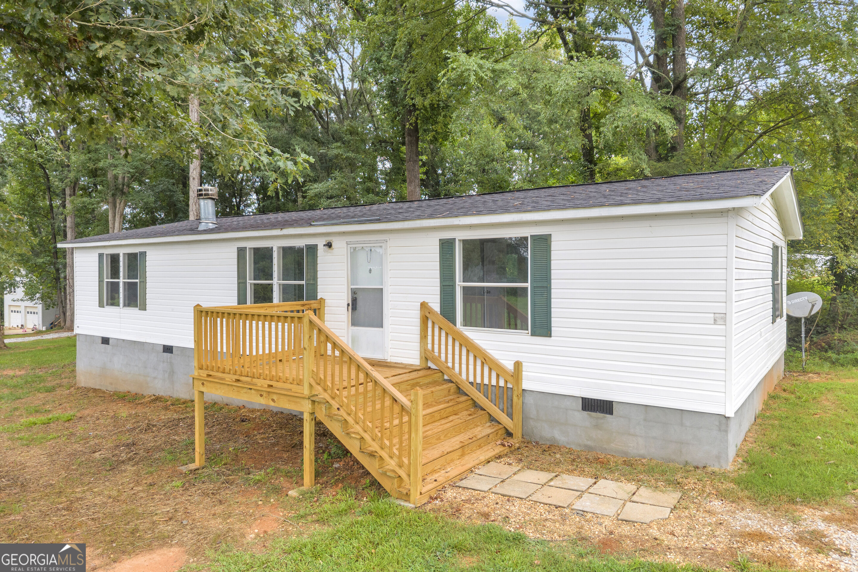 218 Gainesville Street Property Photo 6