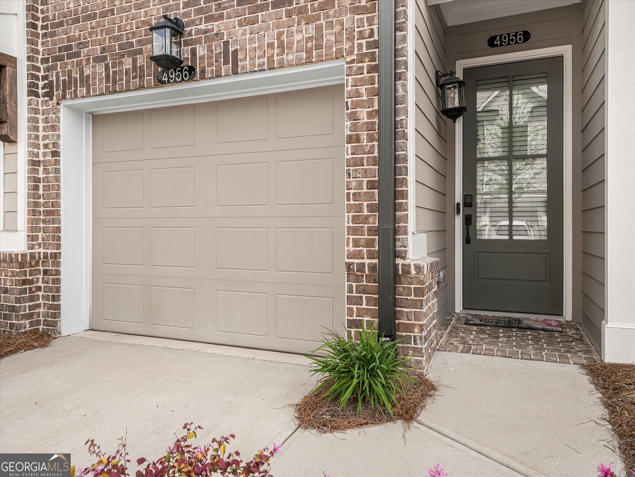 4956 Sudbrook Way Property Photo 2