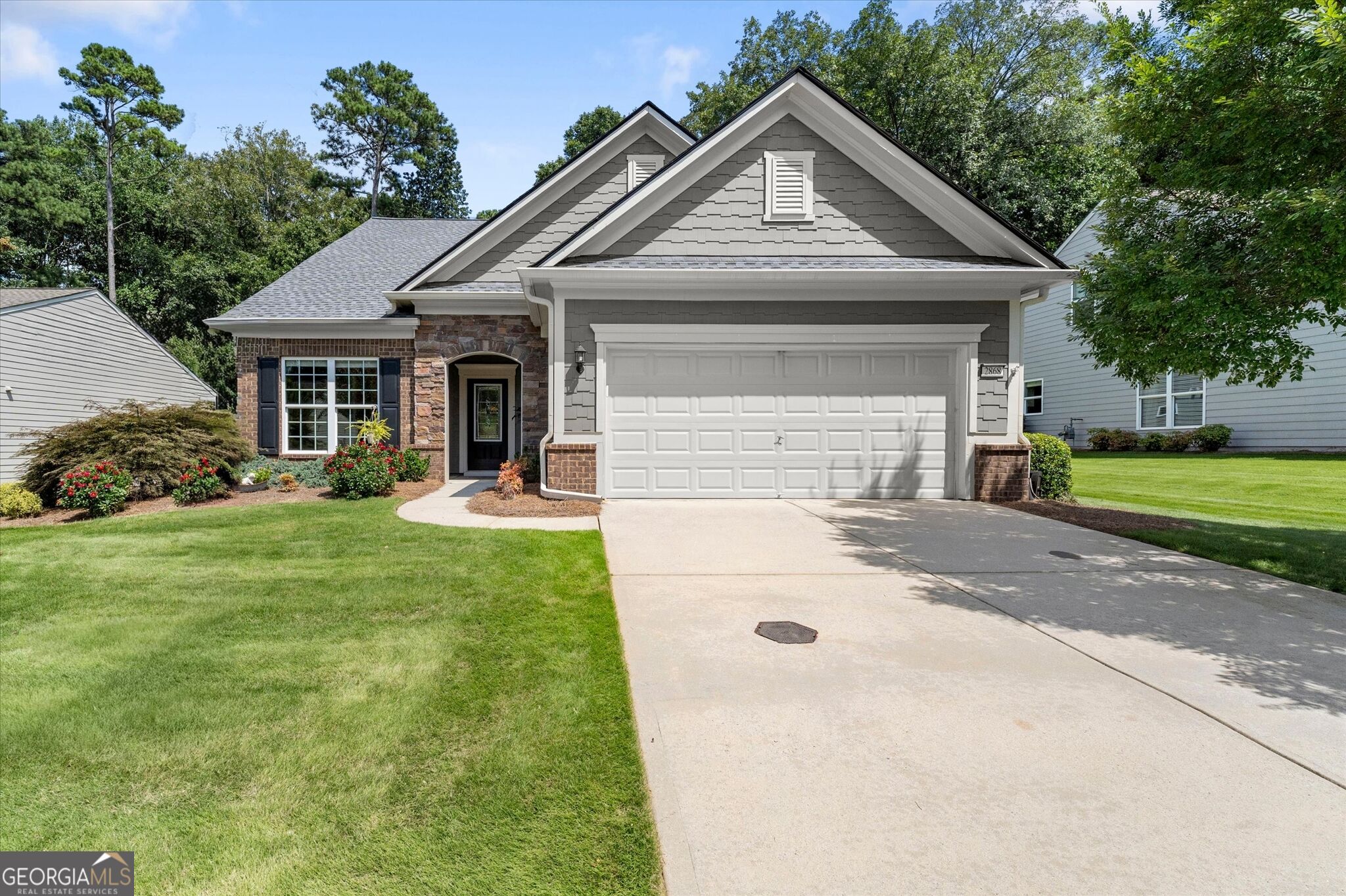 2868 Goldfinch Circle Property Photo 1