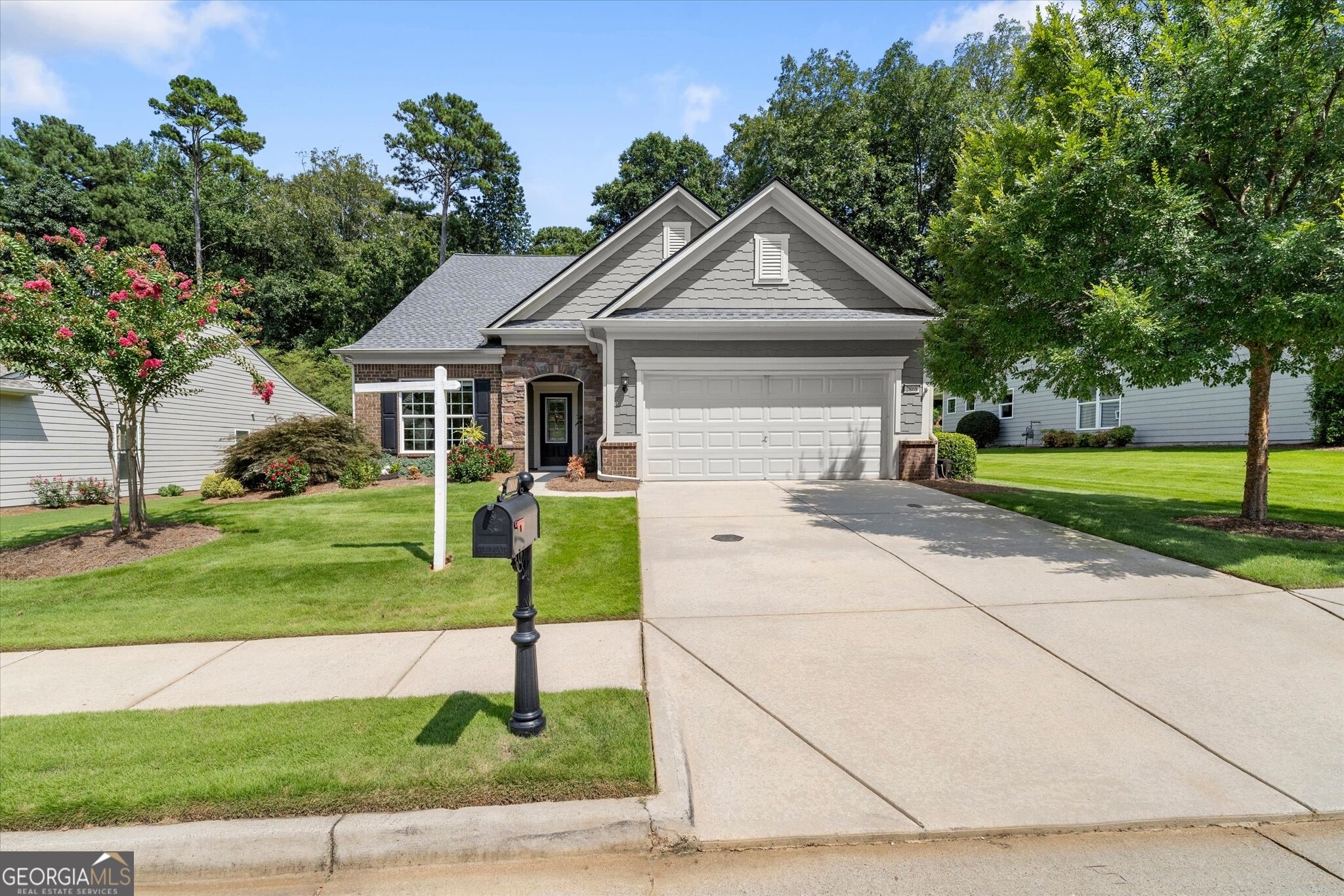2868 Goldfinch Circle Property Photo 47