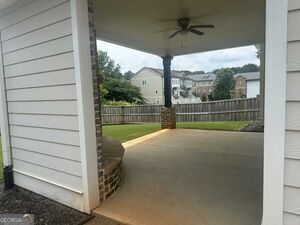 1475 Eastland Road Se Property Photo 17