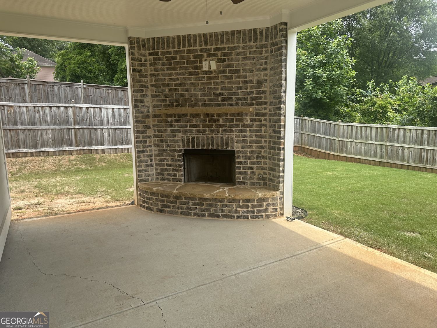 1475 Eastland Road Se Property Photo 18