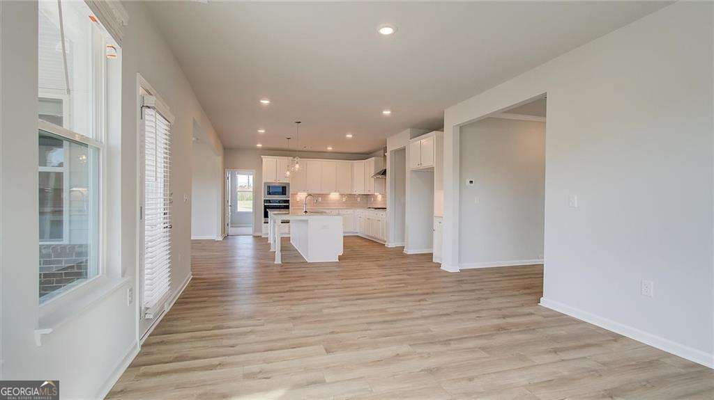 536 Redcrest Drive Property Photo 8